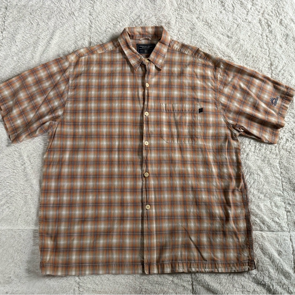 American Eagle Outfitters Men's Brown Plaid Shirt Size Medium